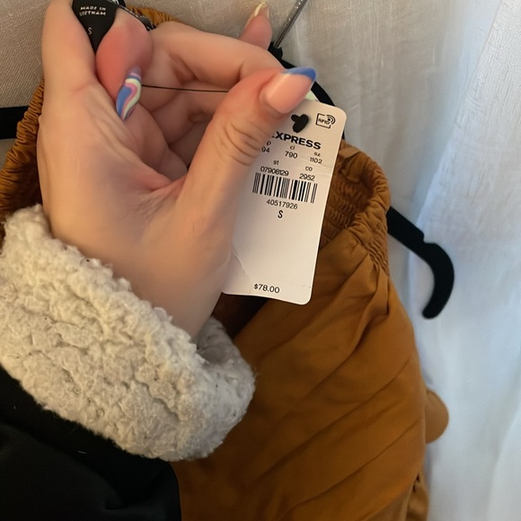 Orange Halter Neck Romper - Picture 3 of 3